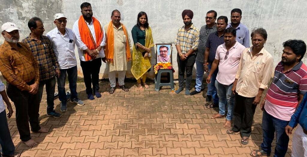 वैशाली नगर भाजपा मंडल ने मनाई दीनदयाल जयंती वैशाली नगर भाजपा मंडल ने मनाई दीनदयाल जयंती