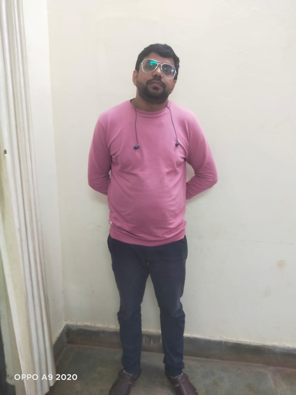 लूट के चंद घंटे के भीतर ही जिला पुलिस ने सुलझाई गुत्थी, महिला और उसका ब्वाय फ्रैंड गिरफ्तार
