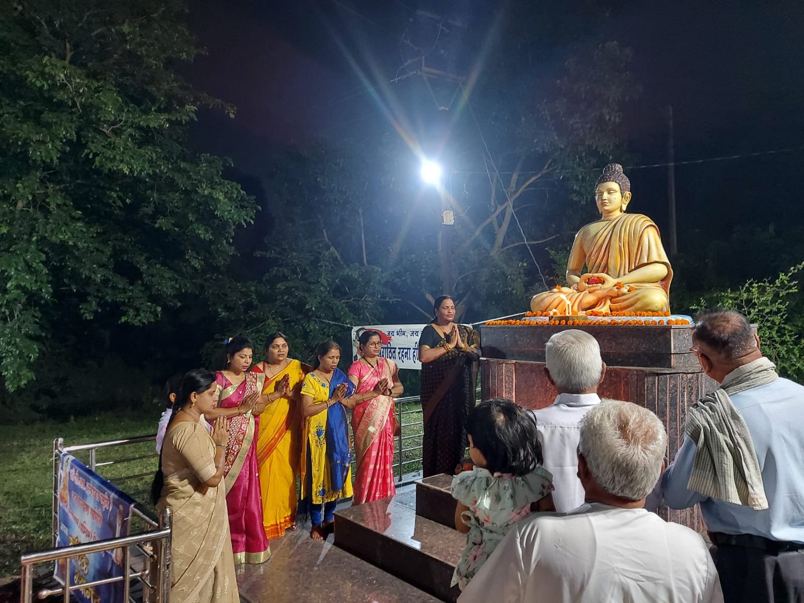66वाँ धम्मचक्र प्रवर्तन दिवस हर्षोउल्लास बुद्ध भूमि स्मृति नगर में अंबेडकर जन कल्याण समिति ने मनाया 66वाँ धम्मचक्र प्रवर्तन दिवस हर्षोउल्लास बुद्ध भूमि स्मृति नगर में अंबेडकर जन कल्याण समिति ने मनाया