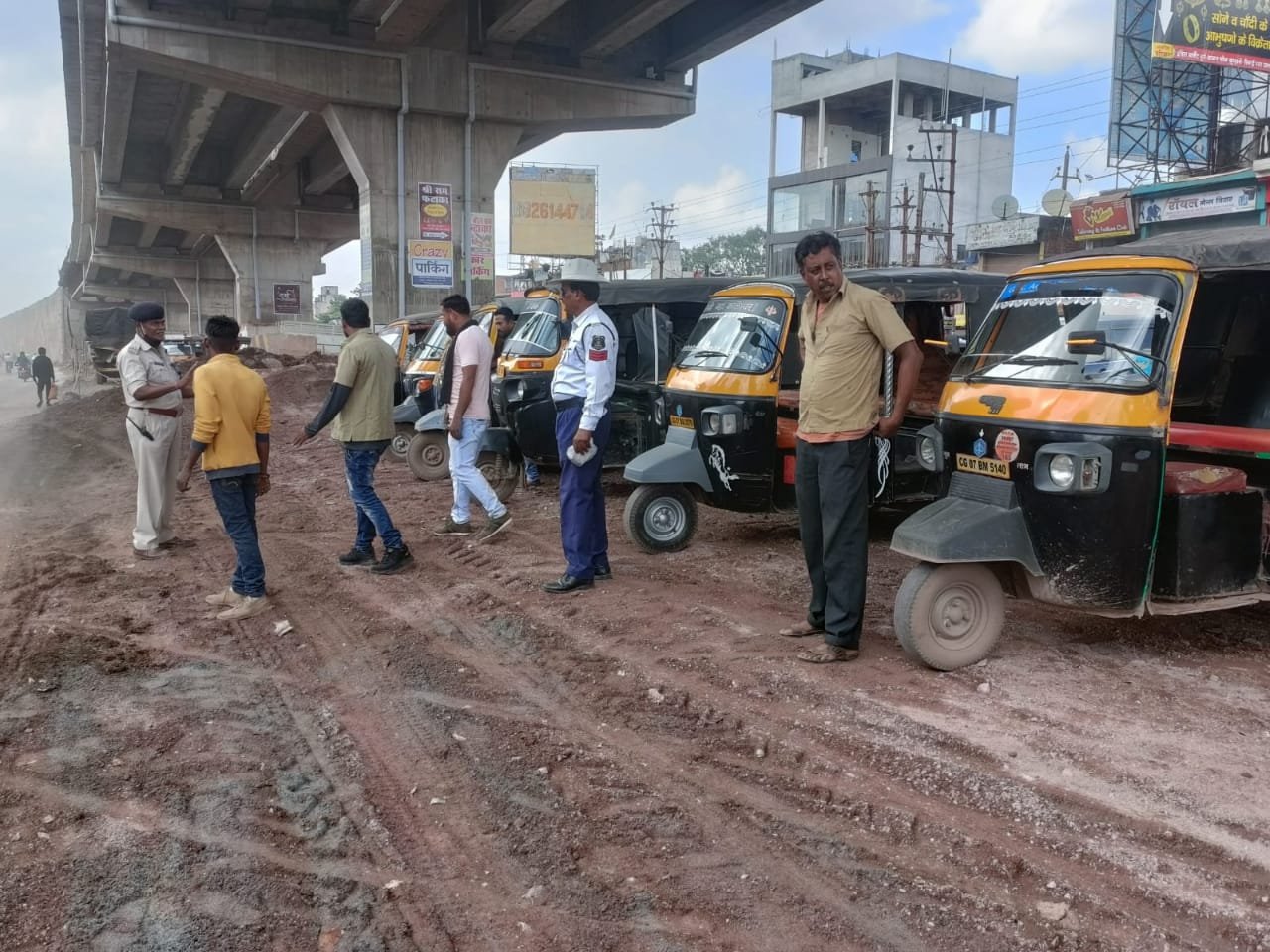 दीपावली पर्व पर भिलाई दुर्ग शहर के बाजारों में यातायात पुलिस ने बनाई पार्किंग व्यवस्था ताकि सुगम हो सके खरीदारी, नो पार्किंग जोन से उठेगी खड़ी गाड़ी,
