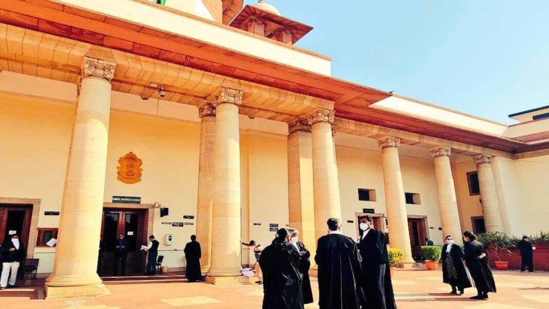 क्या भारत में वकीलों की यूनिफार्म बदलने वाली है? कानून मंत्री ने दिया ये बयान