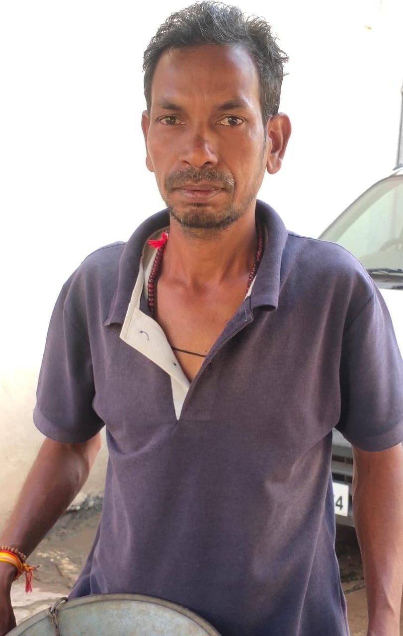 कैम्प क्षेत्र में सुबह सुबह सब्जी व्यवसायी से लूट, उस्तरा दिखा रूपये छीन भागा युवक, पुलिस की लापरवाही बयां करता प्रार्थी का देखे वीडियो कैम्प क्षेत्र में सुबह सुबह सब्जी व्यवसायी से लूट, उस्तरा दिखा रूपये छीन भागा युवक, पुलिस की लापरवाही बयां करता प्रार्थी का देखे वीडियो