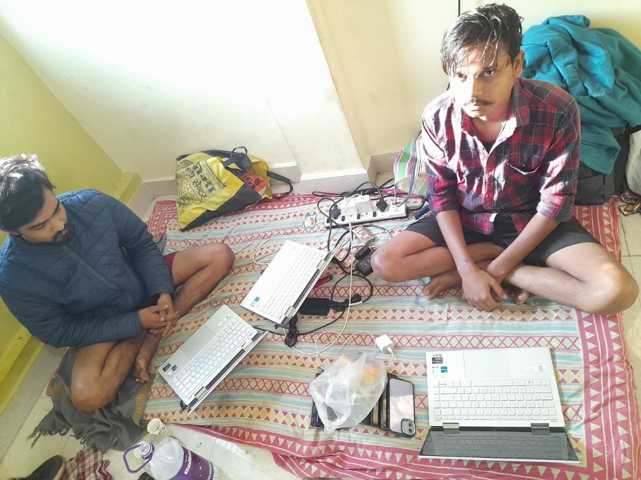 महादेव ऐप से आनलाईन सट्टा लगवा रहे 2 दर्जन आरोपी मध्यप्रदेश से गिरफ्तार