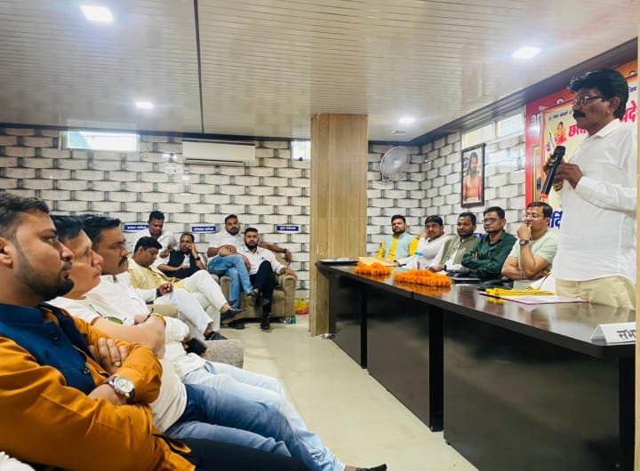प्रदेश साहू संघ युवा प्रकोष्ठ की पहली बैठक, राजिम जयंती, समाज की सद्भावना रैली में बड़ी भूमिका निभाएंगे युवा, आनंद व प्रेमकिशन साहू ने बताई आगे की कार्ययोजना
