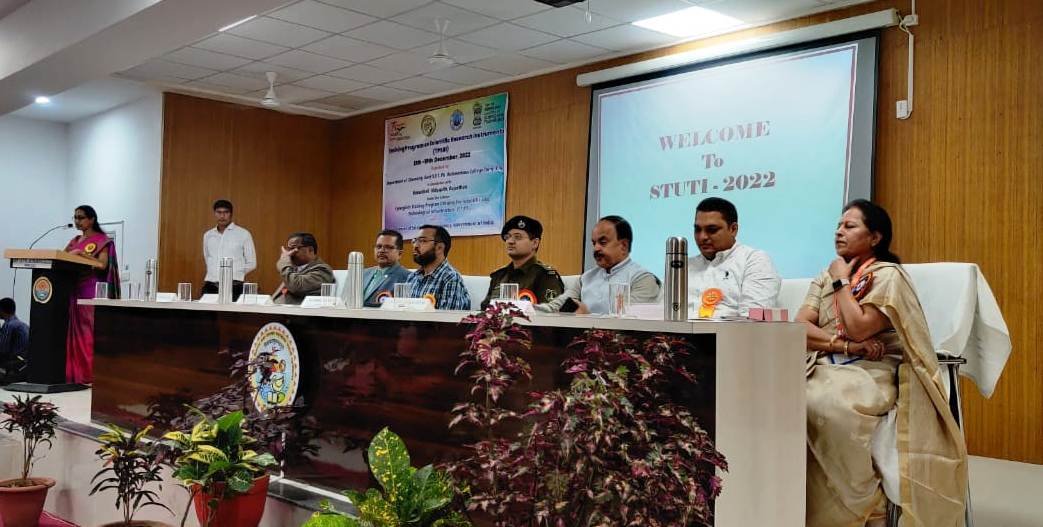 कौशल विकास एवं मूल्य आधारित अध्यापन से मुकाम हासिल किया जा सकता है – डॉक्टर पल्लव, साइंस कॉलेज में रसायन शास्त्र विभाग द्वारा आयोजित सात दिवसीय राष्ट्रीय प्रशिक्षण कार्यक्रम शुरू