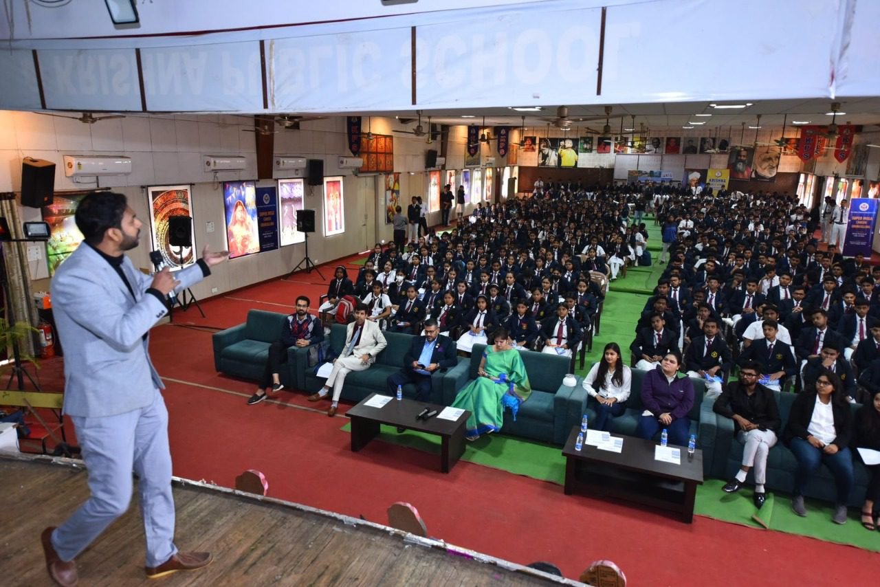 भिलाई सीए ब्रांच द्वारा 1000 कॉमर्स के छात्र छात्राओं को कैरियर के लिए दी सुपर मेघा काउंसलिंग