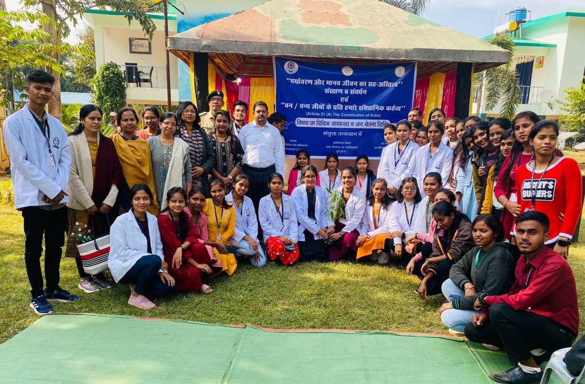 साइंस कॉलेज दुर्ग के प्राणी शास्त्र विभाग द्वारा बहुविभागीय भागीदारी के साथ बार नवापारा वन्य जीवन अभ्यारण्य का किया शैक्षणिक भ्रमण