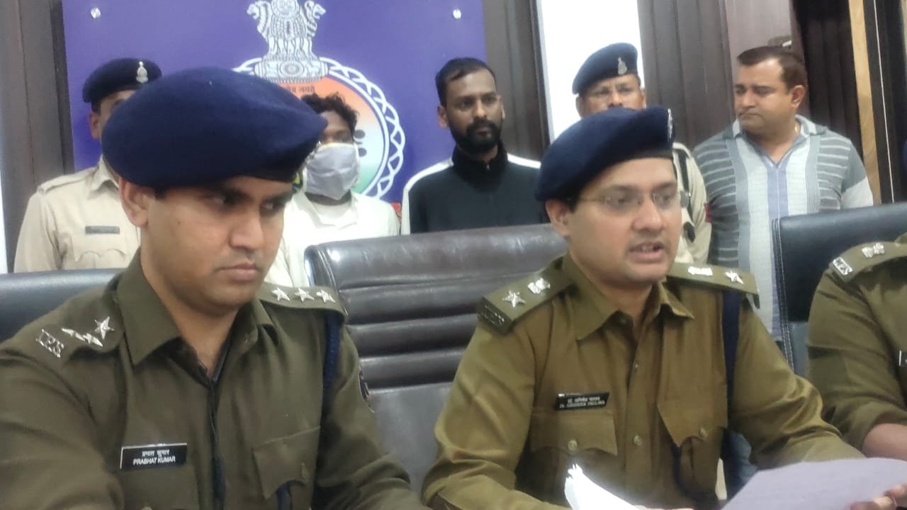 शासकीय नौकरी लगाने के नाम पर एक करोड़ों की ठगी, आरोपी कानपुर से गिरफ्तार, दूसरा ठग जांजगीर चांपा से पकड़ाया