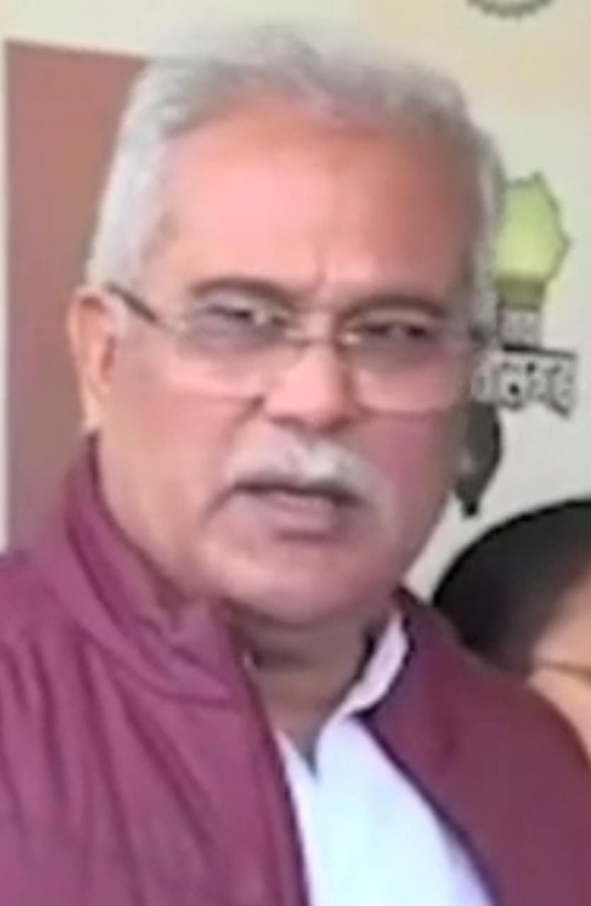 <em>समय रहते विधायक स्थिति सुधार लें तो नहीं कटेगी टिकट-विडियो देखिए विधायकों की टिकट पर मुख्यमंत्री ने क्या कहा</em> <em>समय रहते विधायक स्थिति सुधार लें तो नहीं कटेगी टिकट-विडियो देखिए विधायकों की टिकट पर मुख्यमंत्री ने क्या कहा</em>