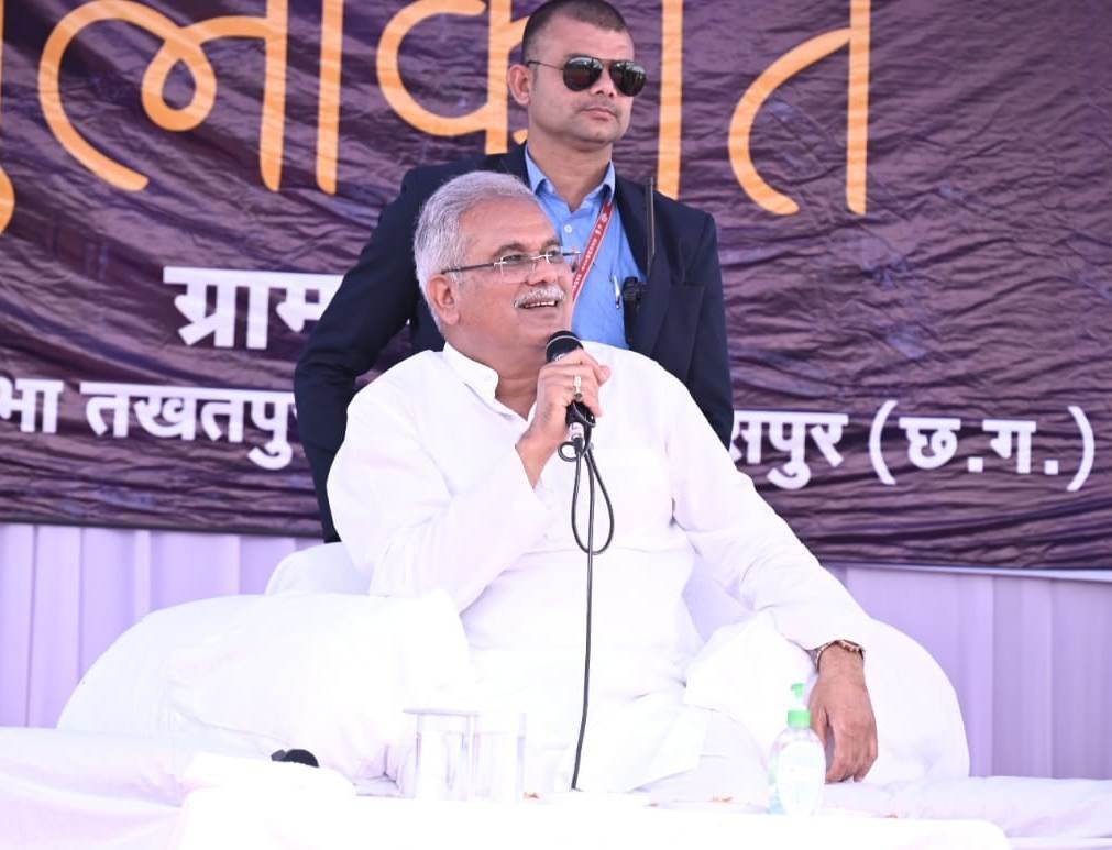 <em>मुख्यमंत्री ने बिलासपुर जिले को दी अनेक विकास कार्यों की सौगात</em>, <em>तखतपुर विधानसभा क्षेत्र में 73 करोड़ रूपए से अधिक के विभिन्न विकास कार्याें का किया लोकर्पण शिलान्यास</em>