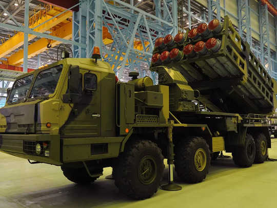 <strong>S-350 Missile System: रूस का S-350 मिसाइल सिस्टम कितना ताकतवर? भारत को कर रहा ऑफर, पैट्रियट से की तुलना</strong>