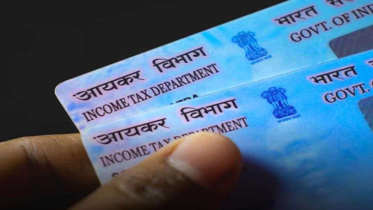 टिक-टिक के साथ शुरू हो गई खतरे की घंटी! पैन कार्ड वाले इन 13 करोड़ ग्राहक का अकाउंट होगा बैन, 31 मार्च के पहले करा ले यह काम