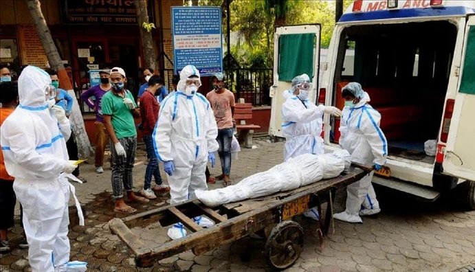 कोरोना से मौत के बाद परिवार ने किया था अंतिम संस्कार, 2 साल बाद जिंदा घर लौटा युवक