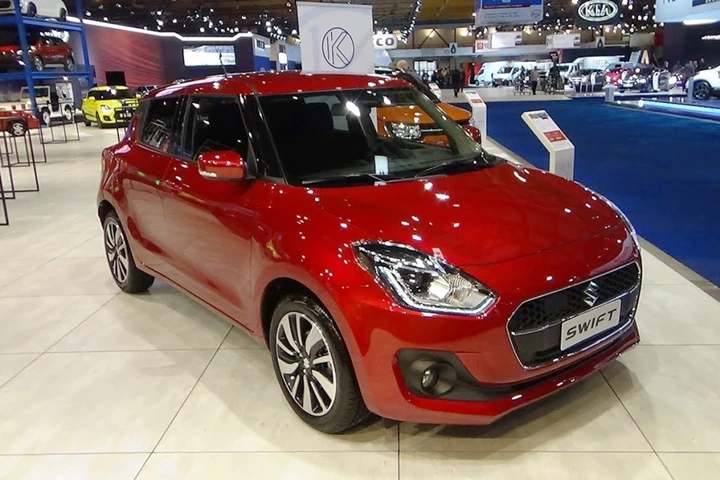 <em>41 kmpl माइलेज जैसी बाइक के साथ आएगी नई Maruti Suzuki Swift Dzire, जानें फीचर्स</em> <em>41 kmpl माइलेज जैसी बाइक के साथ आएगी नई Maruti Suzuki Swift Dzire, जानें फीचर्स</em>