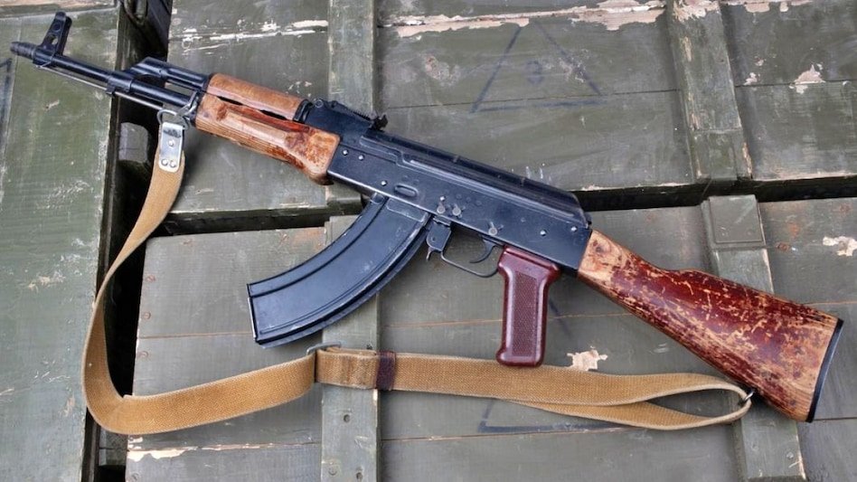 <em>8 साल के लड़के ने ऑनलाइन मंगाई AK-47 राइफल, देखते ही मां के उड़े होश!</em> <em>8 साल के लड़के ने ऑनलाइन मंगाई AK-47 राइफल, देखते ही मां के उड़े होश!</em>