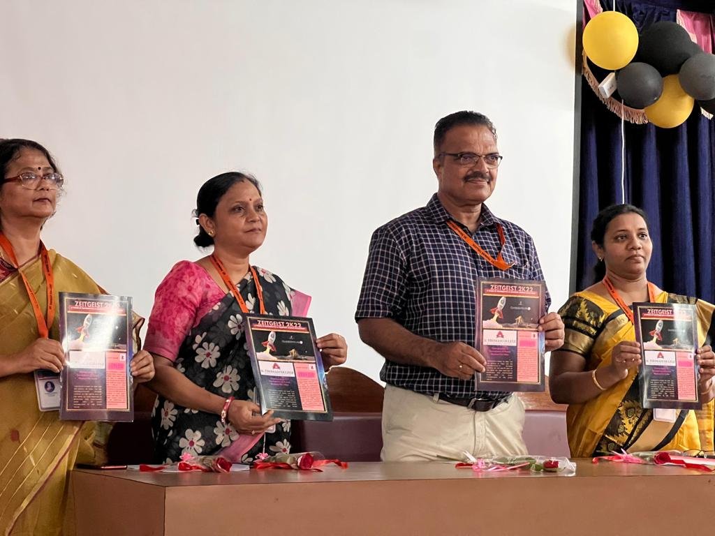 <em>सेंट थॉमस महाविद्यालय के गणित एवं कंप्यूटर साइंस विभाग के नए अध्यक्ष, उपाध्यक्ष में किया पदभार ग्रहण</em>
