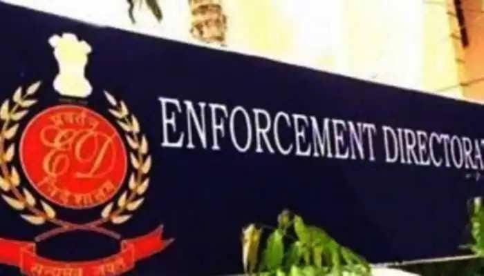 <em>लालू से पटना में पूछताछ 🛑 दिल्ली में हेमंत सोरेन की तलाश 🛑 छत्तीसगढ़ में भी बढ़ेगा ED का शिकंजा 🛑 देखिए आज ईडी ने कहां मारा छापा और क्यों…❓</em> <em>लालू से पटना में पूछताछ 🛑 दिल्ली में हेमंत सोरेन की तलाश 🛑 छत्तीसगढ़ में भी बढ़ेगा ED का शिकंजा 🛑 देखिए आज ईडी ने कहां मारा छापा और क्यों…❓</em>