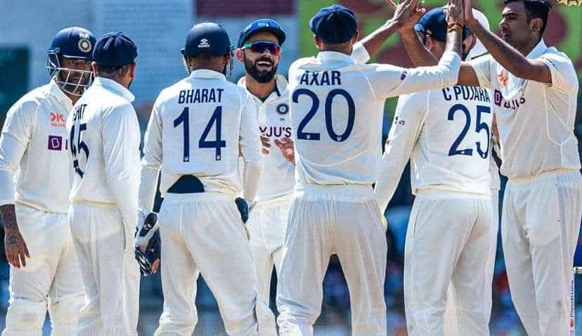 <em>क्या खत्म हो जाएगा टेस्ट क्रिकेट? दक्षिण अफ्रीका ने अनकैप्ड को बनाया कप्तान, जानें रोहित शर्मा-एल्गर की राय</em>