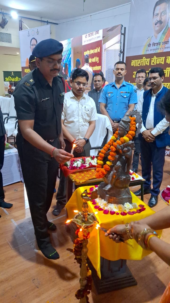 <em>भारतीय सैन्य बलों में अग्निवीर भर्ती के लिए संभाग स्तरीय कार्यशाला, वीरता, साहस और राष्ट्रभक्ति के लिए वर्दी देती है एक मौका – जुल्के</em>