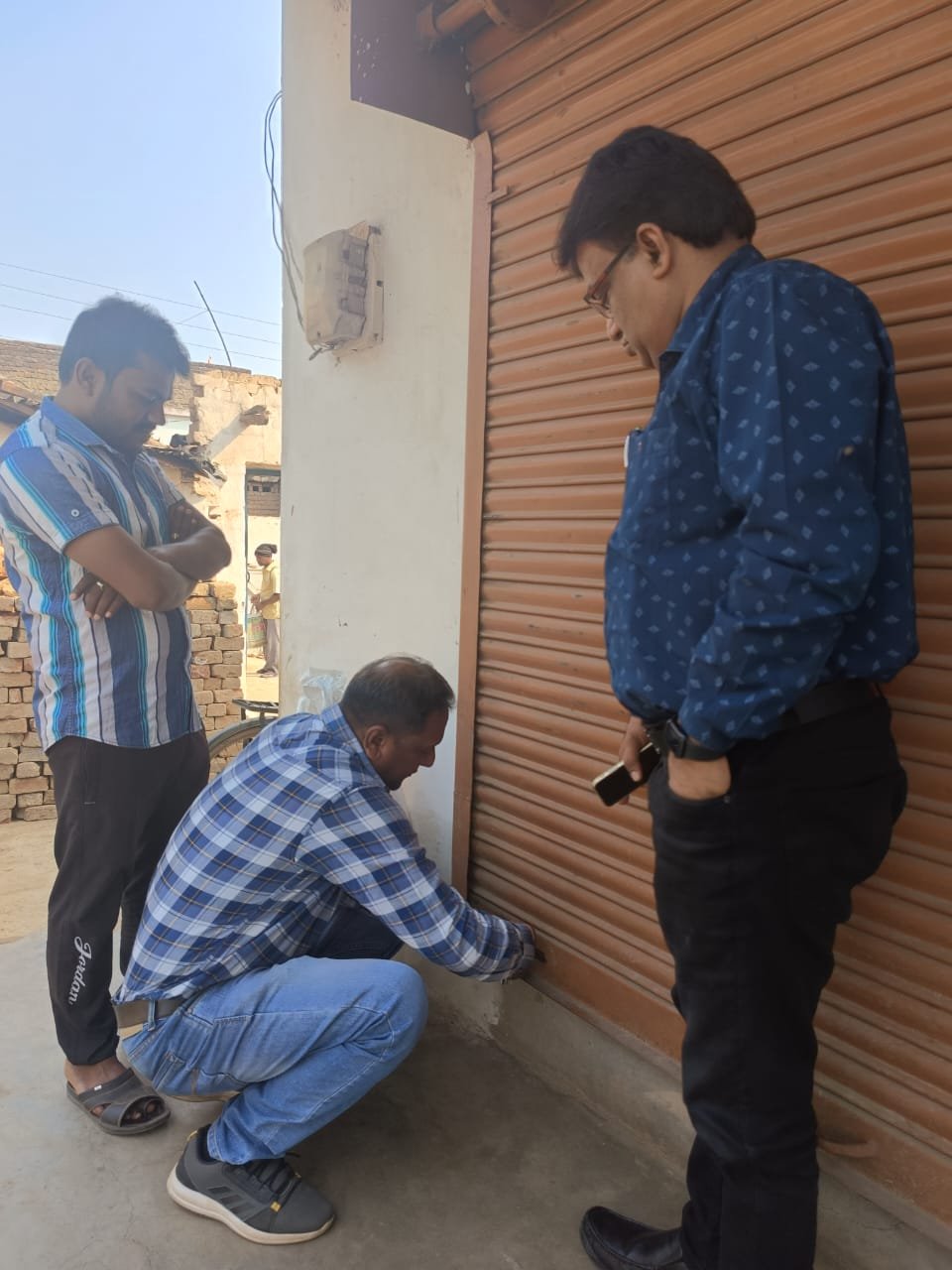 <em>सरकारी हेल्थ अफसर पाटन में चला रहा था क्लीनिक, जिला नर्सिंग होम एक्ट नोडल ऑफिसर एवं टीम ने दी दबिश, सील किया अवैध क्लीनिक</em> <em>सरकारी हेल्थ अफसर पाटन में चला रहा था क्लीनिक, जिला नर्सिंग होम एक्ट नोडल ऑफिसर एवं टीम ने दी दबिश, सील किया अवैध क्लीनिक</em>