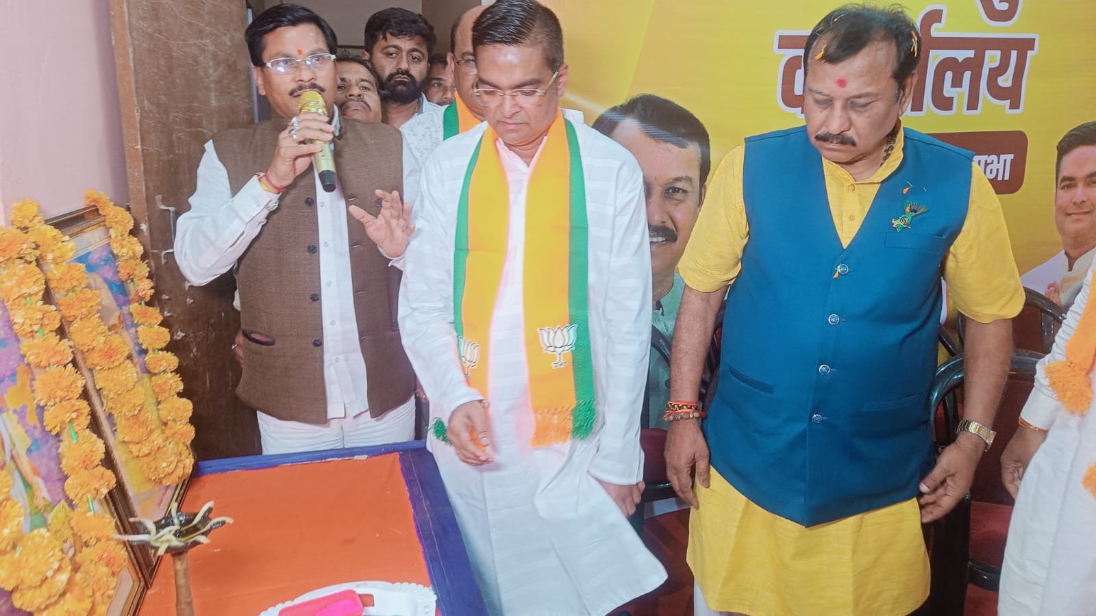 लोकसभा चुनाव 2024 वैशाली नगर विधानसभा के मुख्य चुनाव कार्यालय का हुआ शुभारंभ, सांसद एवं विधायक रहे मौजूद