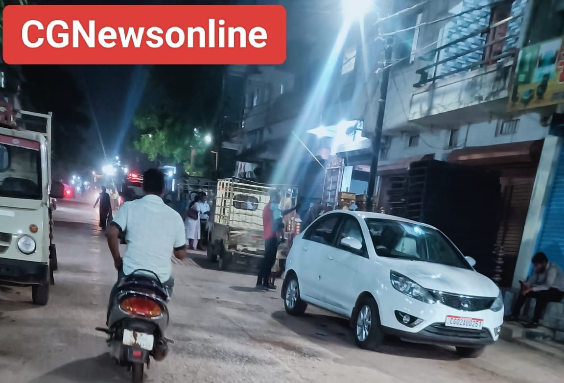 जीएसटी टीम भिलाई पहुंचते ही भागा गुटखा कारोबारी 🛑 दो घंटे से गोदाम खुलवाने के प्रयास में जुटी रही टीम 🛑 अब गोदाम होगा सील