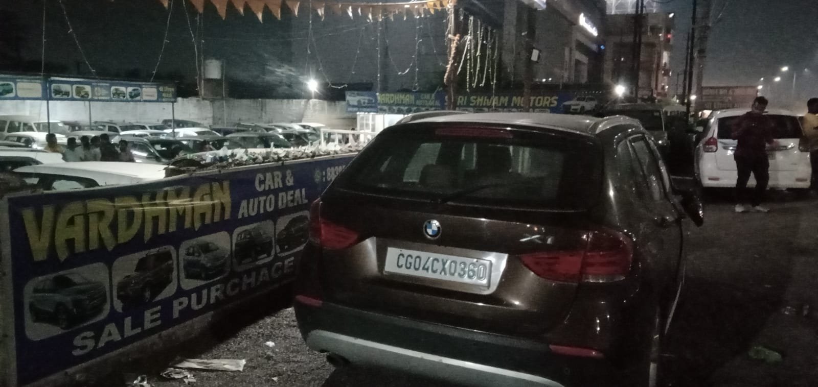 अभी-अभी : न्यू बसंत टॉकीज के पास खड़ी बीएमडब्ल्यू कार में मिली बॉडी, लाश से उठ रही थी बदबू, छावनी पुलिस ने शुरू की जांच अभी-अभी : न्यू बसंत टॉकीज के पास खड़ी बीएमडब्ल्यू कार में मिली बॉडी, लाश से उठ रही थी बदबू, छावनी पुलिस ने शुरू की जांच