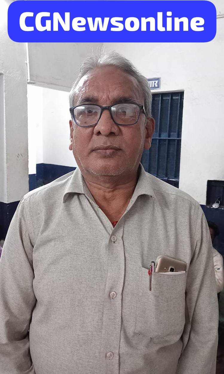 दुर्ग पंचशील नगर से बघेरा में 19 साल से छिपे पुराने फरार स्थायी वांरटी को पुलिस ने धरदबोचा 🛑 2005 में धारा 324 के तहत दर्ज हुआ था अपराध