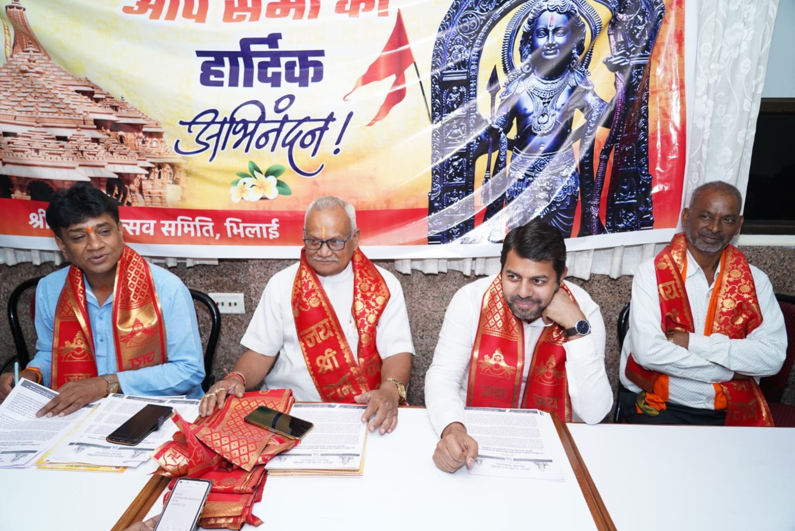 श्री राम नवमी महोत्सव : 100 क्विंटल संग्रहित अन्न से बनेगा महाप्रसाद, प्रभु के प्रति आस्था के लिए घरों में लहराए भगवा, प्रज्वलित करें पांच-पांच दीपक श्री राम नवमी महोत्सव : 100 क्विंटल संग्रहित अन्न से बनेगा महाप्रसाद, प्रभु के प्रति आस्था के लिए घरों में लहराए भगवा, प्रज्वलित करें पांच-पांच दीपक