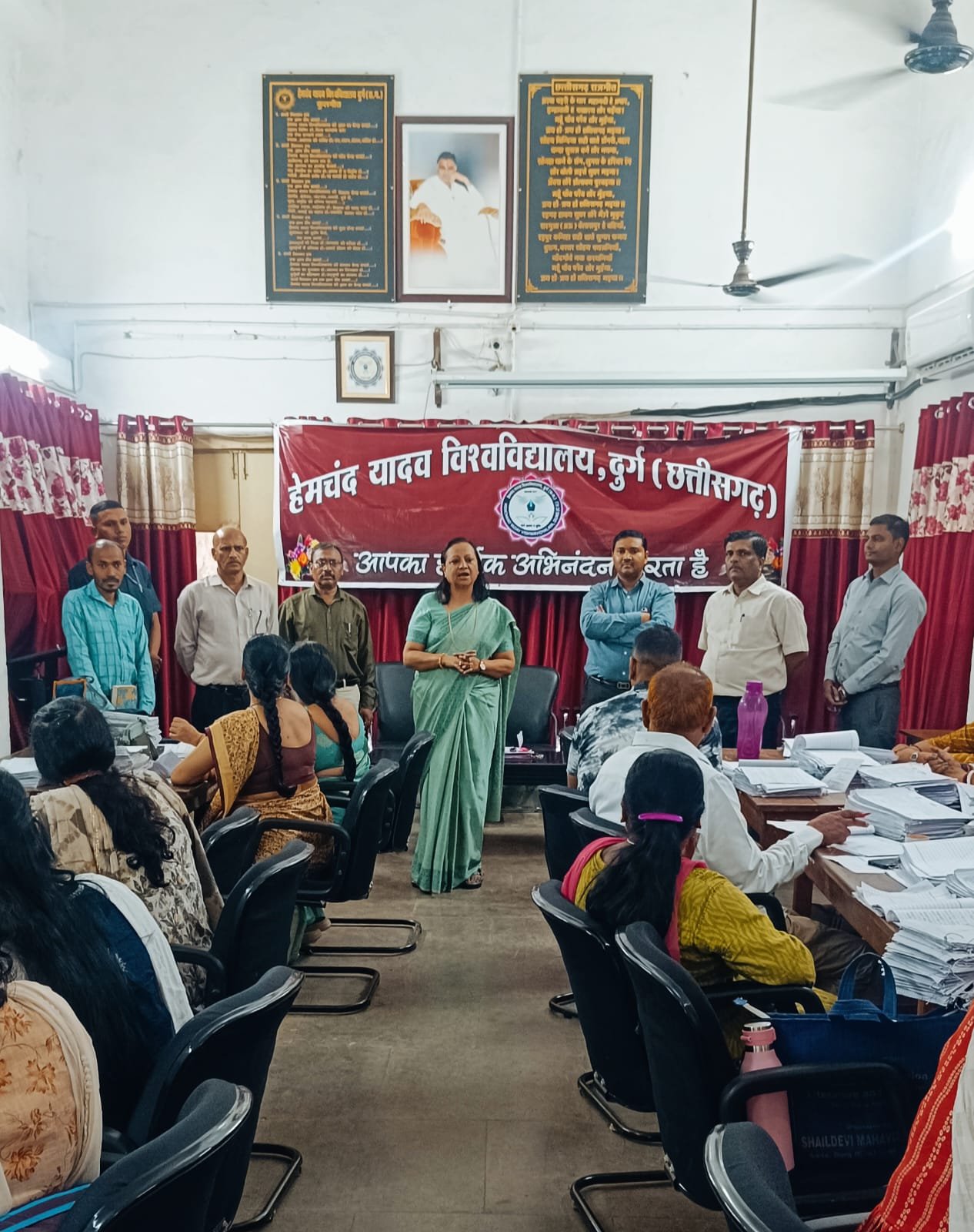 मूल्यांकनकर्ता निष्पक्ष होकर छात्रहित में करे मूल्यांकन – डॉ.पल्टा, हेमचंद यादव विश्वविद्यालय में सेमेस्टर परीक्षाओं का केन्द्रीय मूल्यांकन आरंभ