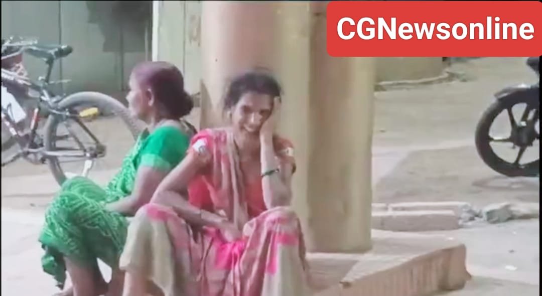 तबियत ठीक नहीं थी फिर भी नातिन के लिए केक लेने निकले व्यक्ति की खुर्सीपार की झाड़ियों में मिला शव 🛑 छ: घंटे तक नहीं लौटने पर तलाशने निकले थे परिजन
