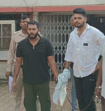 टाउनशिप गोली कांड : दो आरोपी भेजे गए जेल,घटना स्थल से कारतूस के खाली खोखे बरामद, दो आरोपी अभी भी फरार