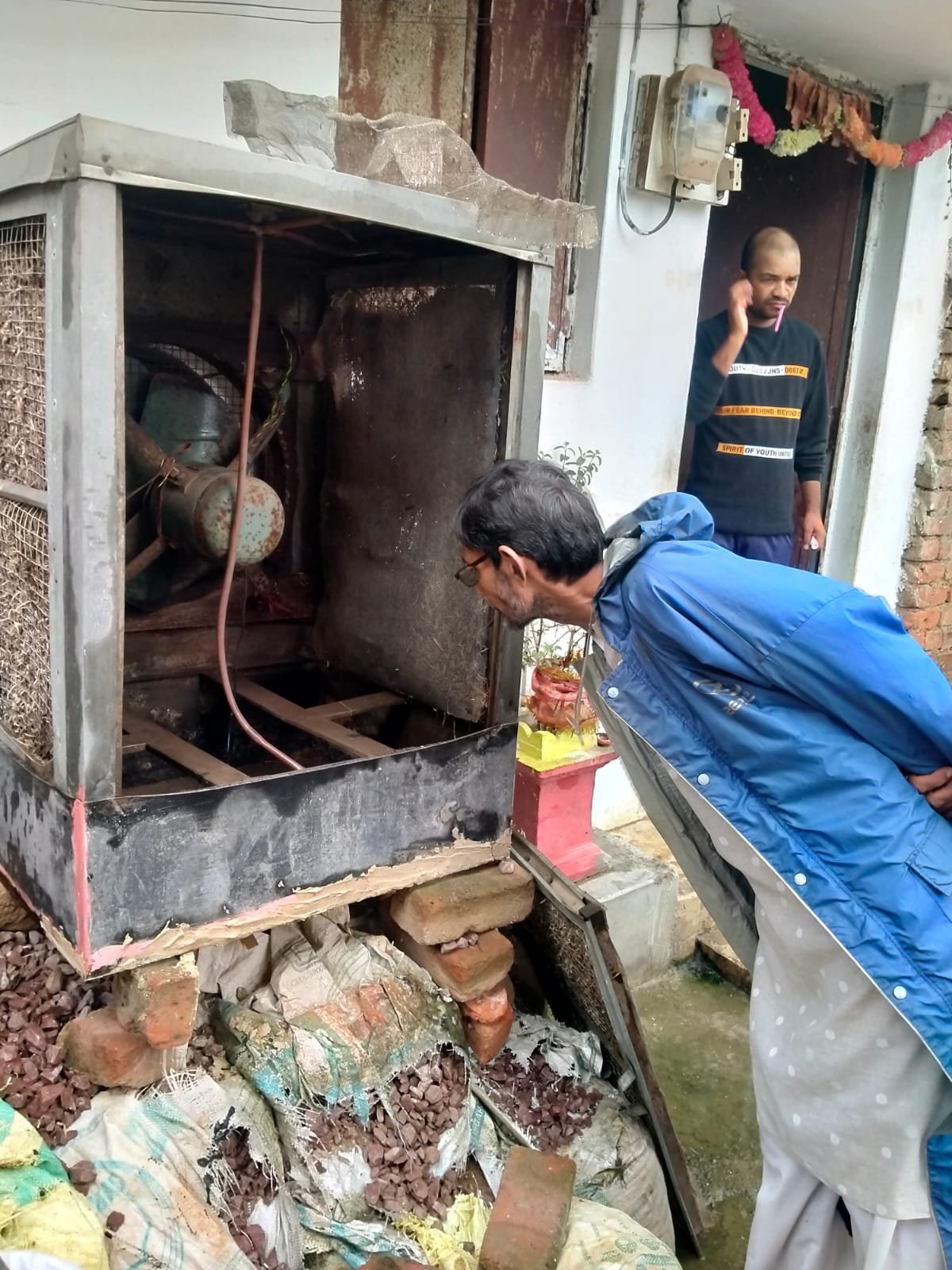 Bhilai Breaking : मॉडल टाउन में मिला मलेरिया का मरीज, जल जमाव की जगह पर डेंगू मलेरिया बचाव टीम ने किया दवाई का छिड़काव, स्वास्थ्य विभाग में जारी की एडवाइजरी