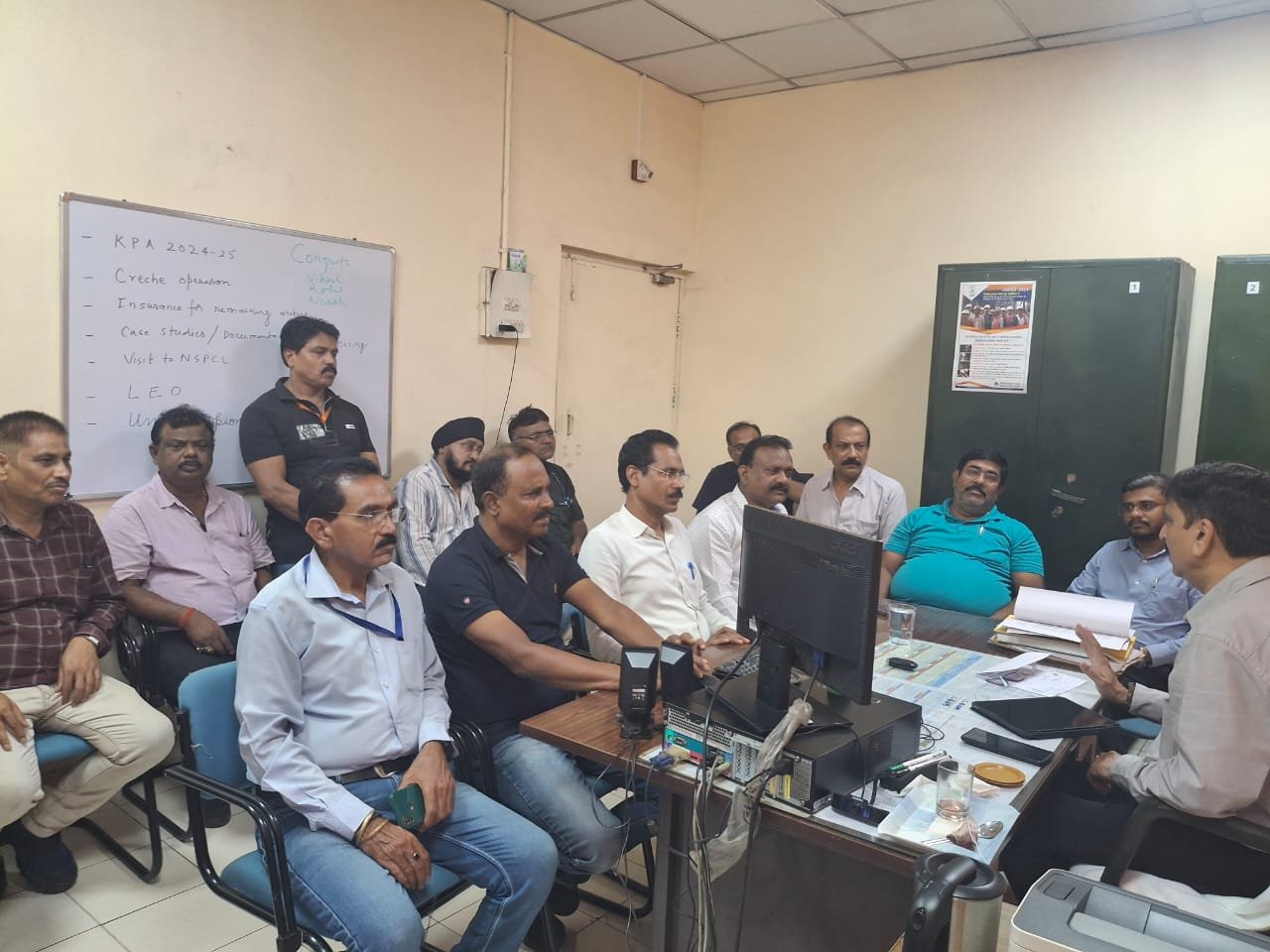 बीएसपी कर्मी की मौत के बाद जगा यूनियन व प्रबंधन, हटाए जाएंगे संयंत्र के भीतर मौजूद सभी पशु, संयुक्त यूनियन ने महाप्रबंधक के समक्ष रखा प्रस्ताव, प्रबंधन हुआ राजी