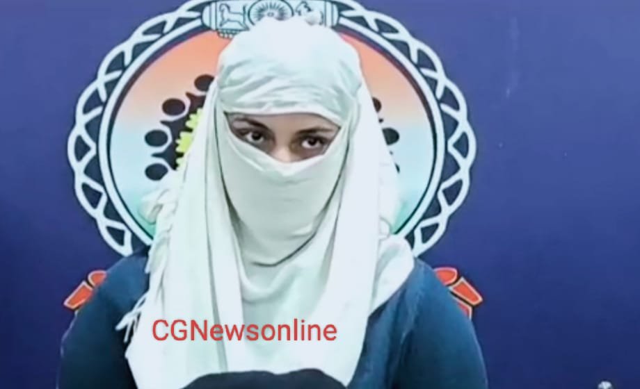 Bhilai Breaking : नागपुर से आकर भिलाई में नानी की हत्या करने वाली दो सगी बहनें गिरफ्तार, नानी को मार स्कूटी ले हुईं थीं फरार, लूटे गए 4 लाख के सोने चांदी के जेवरात जब्त
