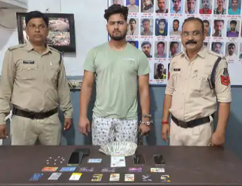 दोस्त के आईडी से बनाया फर्जी फर्म, फिर खुलवाया बैंक खाता, सिर्फ एक महीने में 64 लाख रुपए का किया लेनदेन, अब गया जेल में