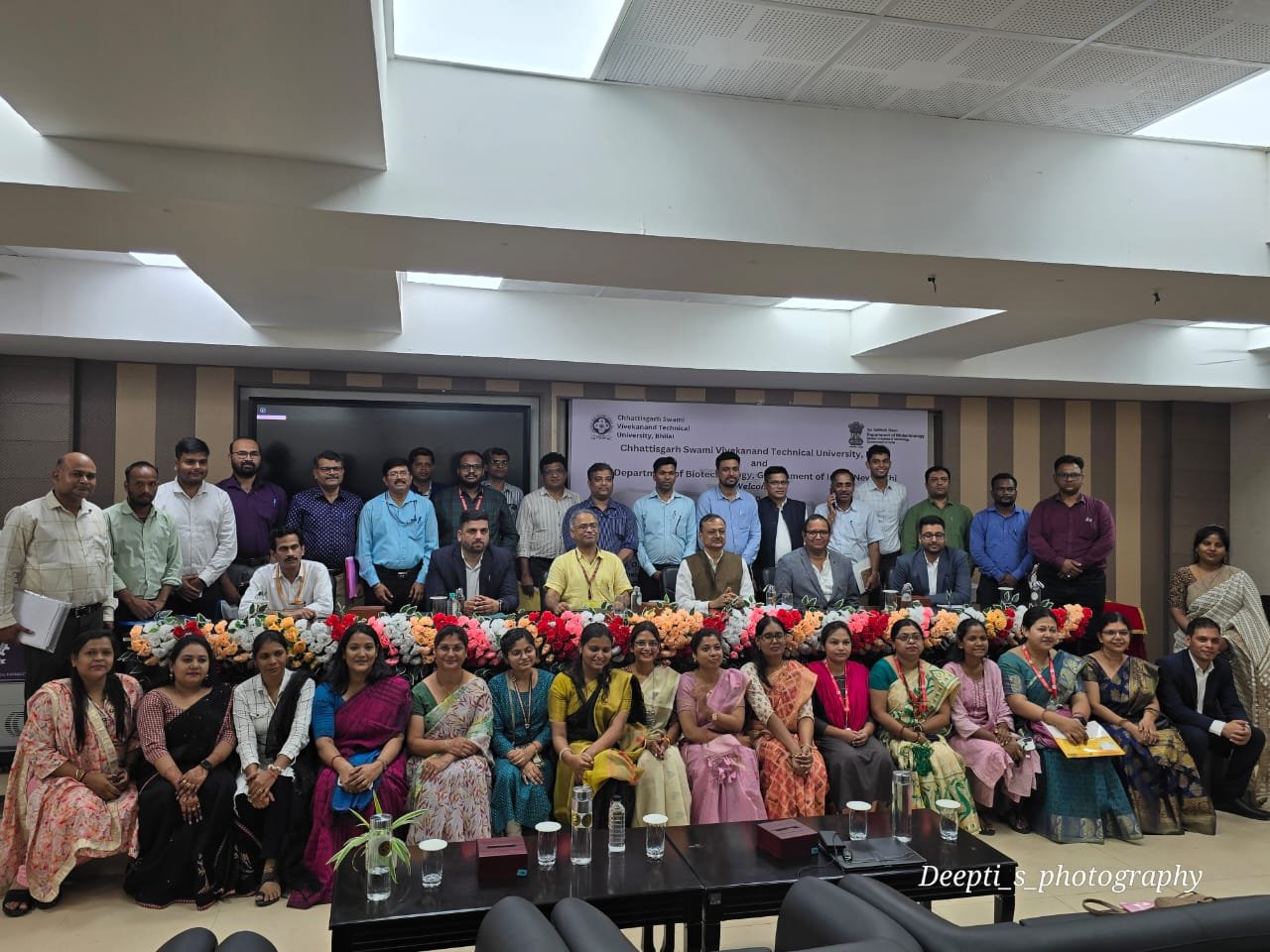 सीएसवीटीयू में अनुसंधान प्रस्ताव निधिकरण और अवसर विषय पर हुई एक दिवसीय कार्यशाला, स्टूडेंट्स ने सीखा कैसे प्राप्त करें वित्तीय सहायता