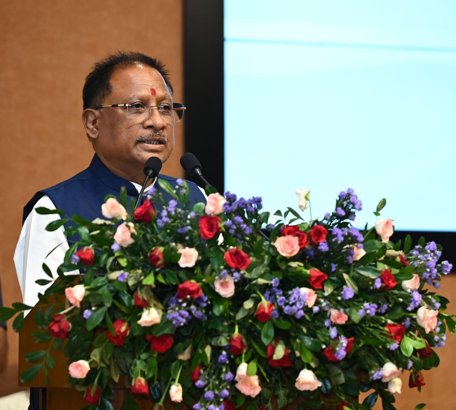 राजस्व विभाग की समीक्षा बैठक में सारंगढ़ , बस्तर, खैरागढ़ में राजस्व मामलों में कार्यवाही की धीमी गति पर मुख्यमंत्री हुए नाराज, विवादित मामलों का 6 माह में हो निपटारा राजस्व विभाग की समीक्षा बैठक में सारंगढ़ , बस्तर, खैरागढ़ में राजस्व मामलों में कार्यवाही की धीमी गति पर मुख्यमंत्री हुए नाराज, विवादित मामलों का 6 माह में हो निपटारा