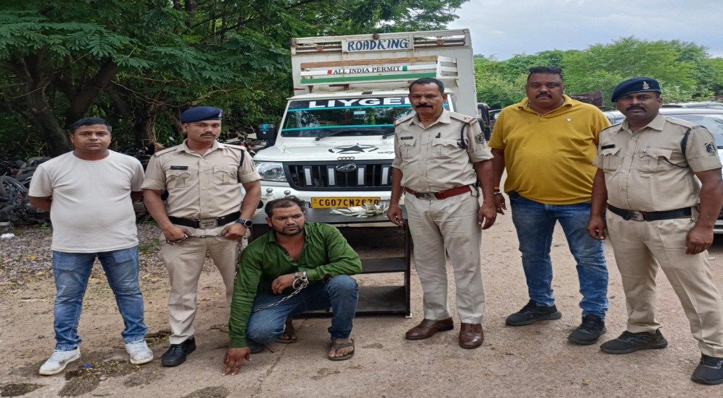 मवेशियों को कत्ल खाने ले जाते गोकुल नगर कुरूद से घेराबंदी कर आरोपी को पकड़ा, जामुल पुलिस की कार्यवाही