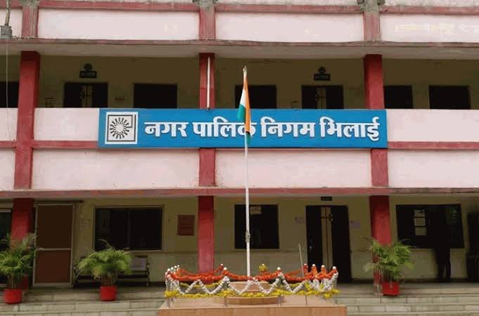 भिलाई निगम से ट्रांसफर किए गए दो अधिकारियों का कार्यकाल जांच के दायरे में…❓नेताओं-अधिकारियों के लगा रहे चक्कर…❗वैशाली नगर विधायक रिकेश सेन ने लिखा मुख्यमंत्री विष्णुदेव को पत्र