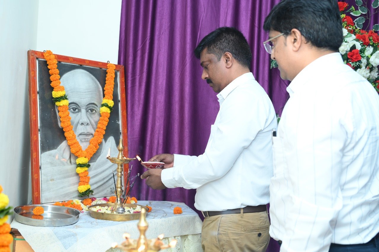 गुरुदेव के आदर्शों को अपनाने से समावेशित एक शिक्षित समाज की होंगी स्थापना – एस सजीव, मैत्री विद्या निकेतन ने श्रीनारायण गुरु देव जी की 96 वीं समाधि दिवस मनाया