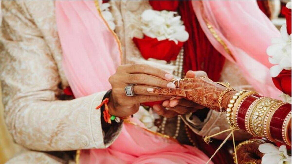 Brother-Sister Marriage: यहां भाई ही कर लेता है बहन से शादी, पहले कलाई पर बंधवाता है राखी, फिर उसी को कर देता है प्रेग्नेंट!