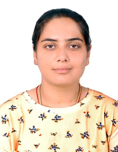 राष्ट्रीय एकता शिविर में स्वरूपानंद महाविद्यालय की छात्रा एनएसएस स्वयंसेविका वेदिका का चयन