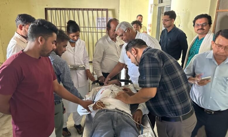 राज्योत्सव समारोह की तैयारियों के दौरान करंट लगने से शिक्षक की हुई मौत राज्योत्सव समारोह की तैयारियों के दौरान करंट लगने से शिक्षक की हुई मौत