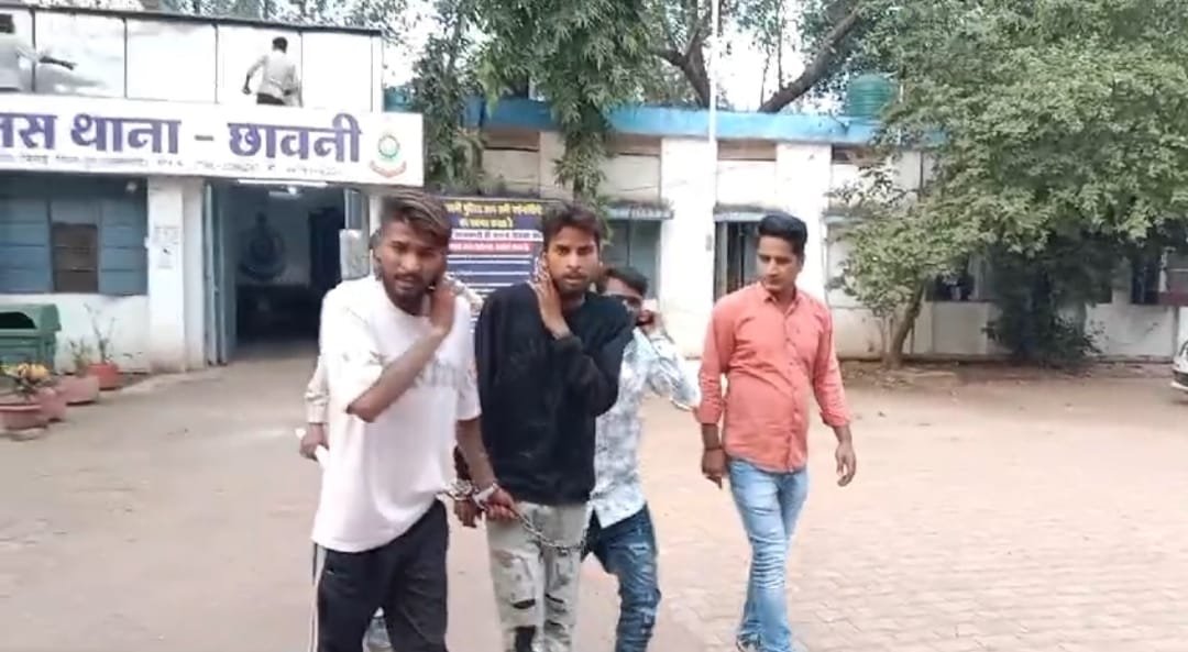 🛑 Insta पर LIVE बना रहे थे मर्डर प्लानिंग, दुर्ग SP के पास पहुंचा वीडियो, फिर छावनी पुलिस ने बदमाशों का किया ऐसा हाल