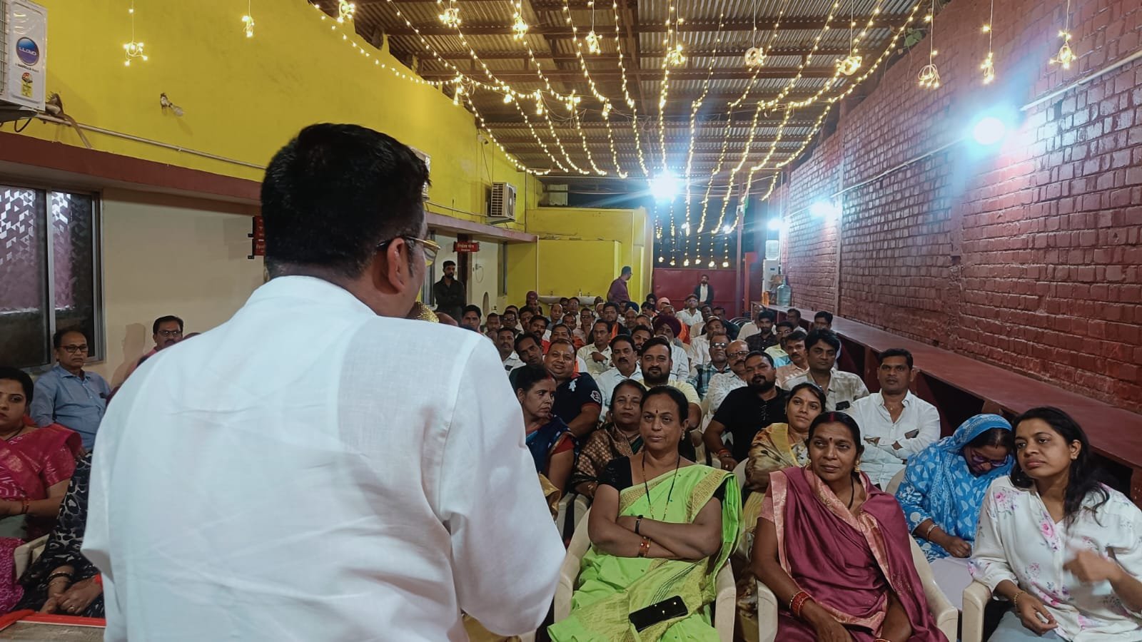 Big News : वैशाली नगर विधायक रिकेश सेन ने वार्ड, समाज, निगम, प्रशासन सहित विभागों में नियुक्त सभी विधायक प्रतिनिधियों को किया पदमुक्त