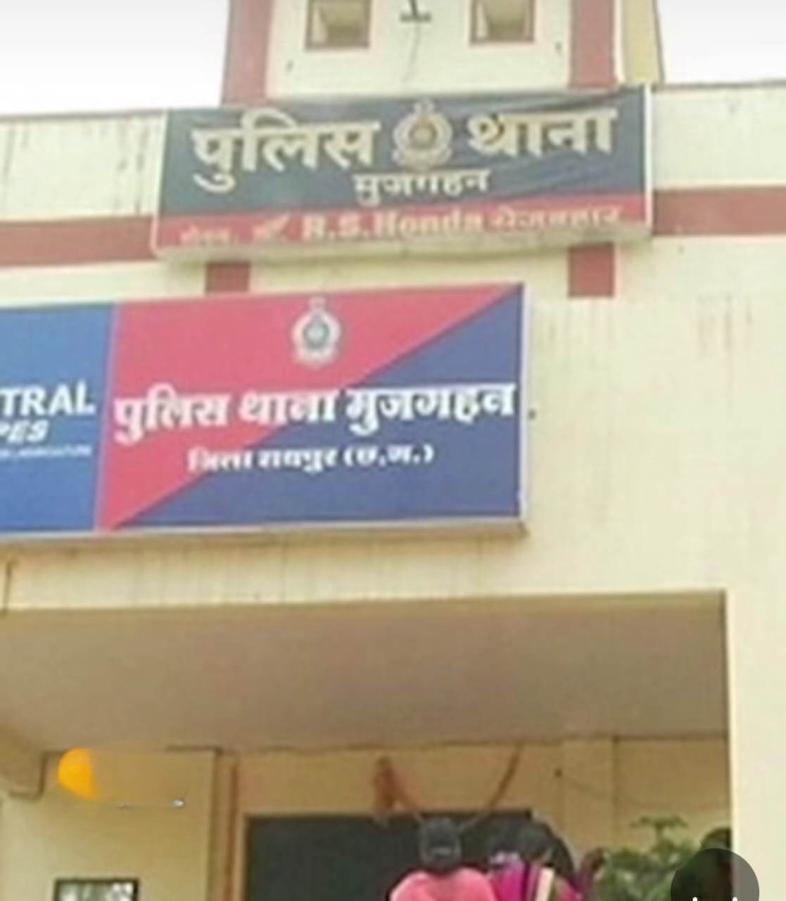 CG Breaking : पुश्तैनी जमीन बेंच दो कार्टून में भर कर घर में रखा डेढ़ करोड़ में से 62 लाख रूपया हो गया चोरी, परिवार के उड़े तोते, 20 दिन से थाना का लग रहा चक्कर