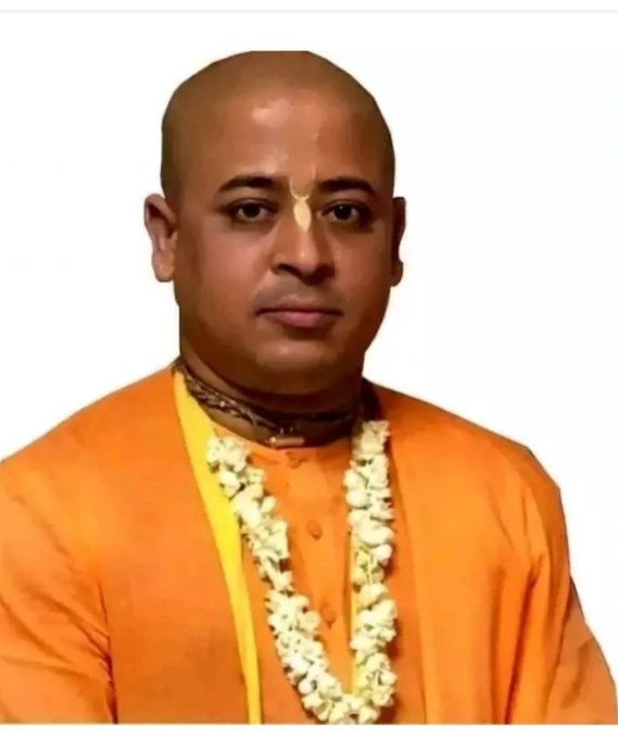 बड़ी खबर – इस्कॉन ग्रुप के प्रमुख सदस्य चिन्मय कृष्ण दास को एयरपोर्ट में किया गया है गिरफ्तार, जानिए क्या है पूरा मामला