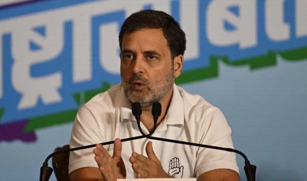‘राहुल गांधी की नागरिकता रद्द की जाए या नहीं, 19 दिसंबर तक तय करेंगे’, केंद्र का HC में जवाब ‘राहुल गांधी की नागरिकता रद्द की जाए या नहीं, 19 दिसंबर तक तय करेंगे’, केंद्र का HC में जवाब