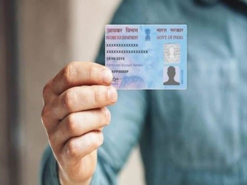 बदल जाएगा आपका PAN कार्ड, QR कोड के साथ आएंगे नए कार्ड..